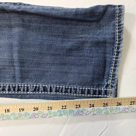 Silver Jeans Womens 29 Tuesday Capri Distressed Medium Wash Blue Denim - Picture 11 of 12